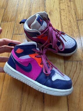 Kids Nike air Jordan sneakers